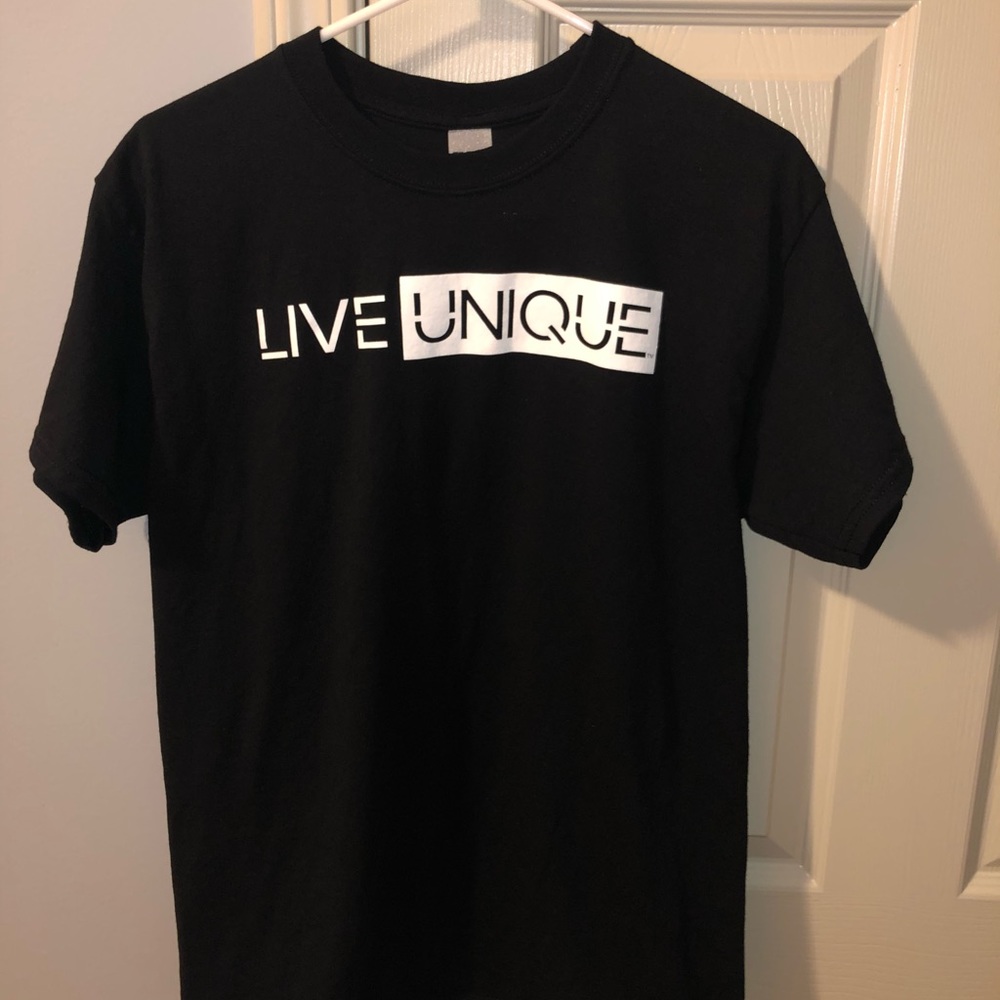 Live Unique Black shirt